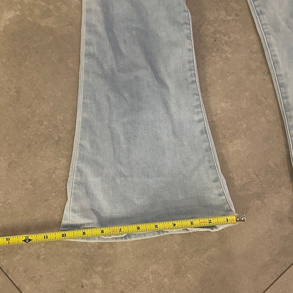 EUC Paige Lou Lou mid-rise flare jeans - women’s size 28 - Picture 7 of 13